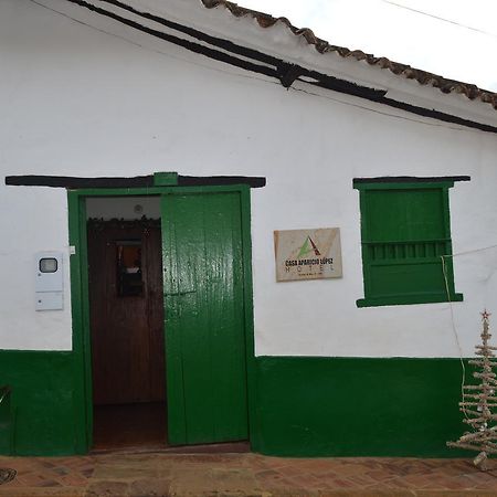 Hotel Casa Aparicio Lopez Barichara Exterior foto